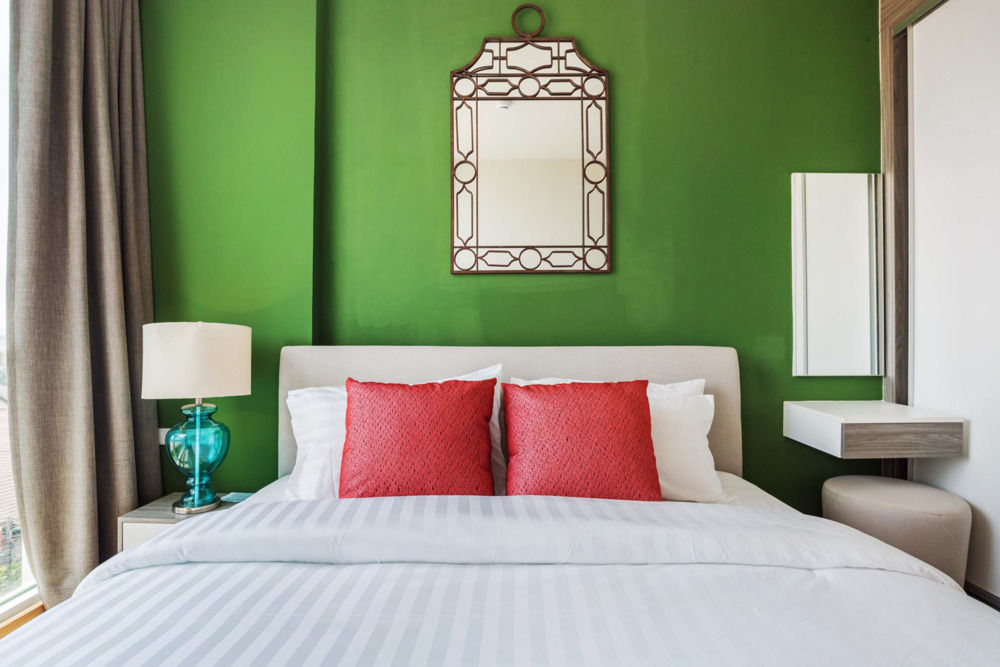 Favstay - The Base Downtown Phuket Kültér fotó